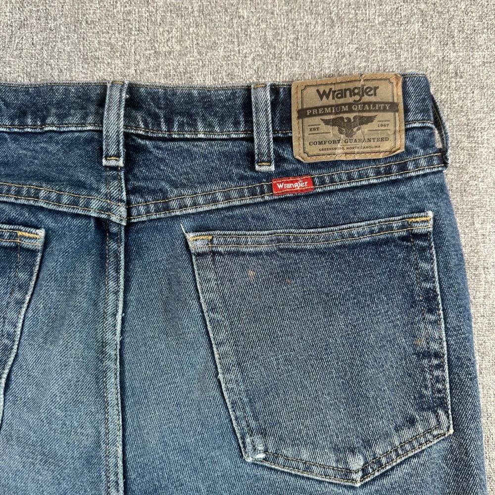 Wrangler Jeans Mens 34x32 1096FXVMF Blue Premium Quality Stretch Denim - Picture 5 of 9